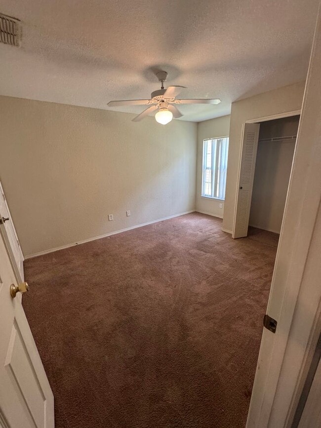 Building Photo - First 2 weeks free offer