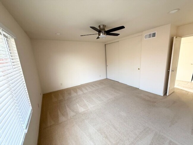 Building Photo - 3BD/2BA Single-Family Home | Less Than 200 Yards From Vintage Hills Elementary!