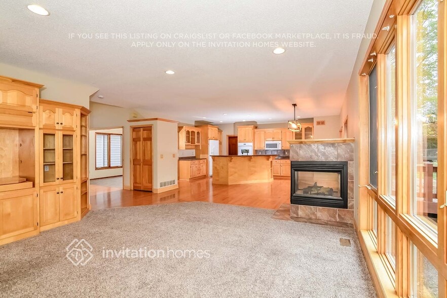 Building Photo - 2046 149th Ave NW