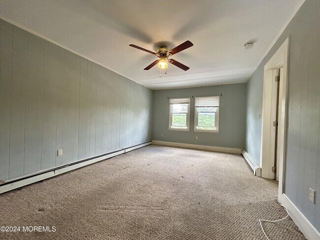 Building Photo - 79 N Main St