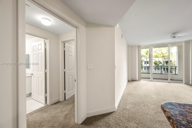 Building Photo - 510 NW 84th Ave