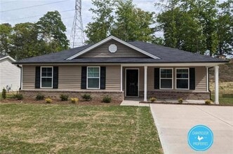 Building Photo - 3155 Misty Ridge Dr