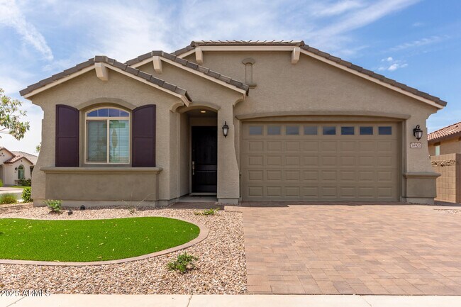 Building Photo - 34906 N Hawley Dr
