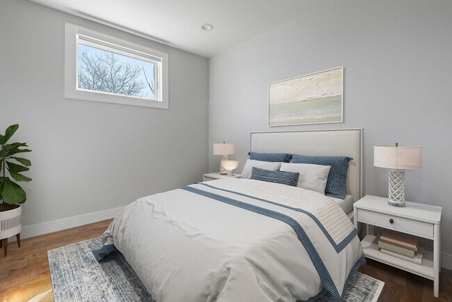 Building Photo - 1400 Columbia Rd