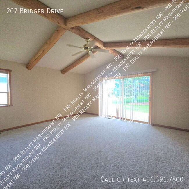 Building Photo - 207 Bridger Dr