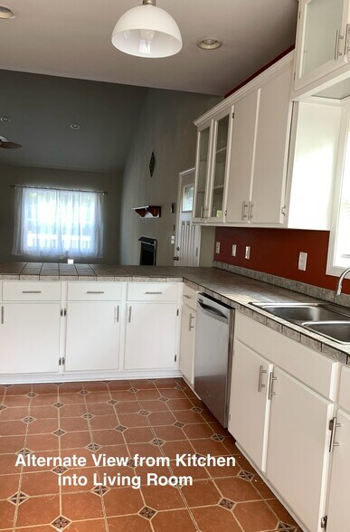 Building Photo - 2281 New Market Rd