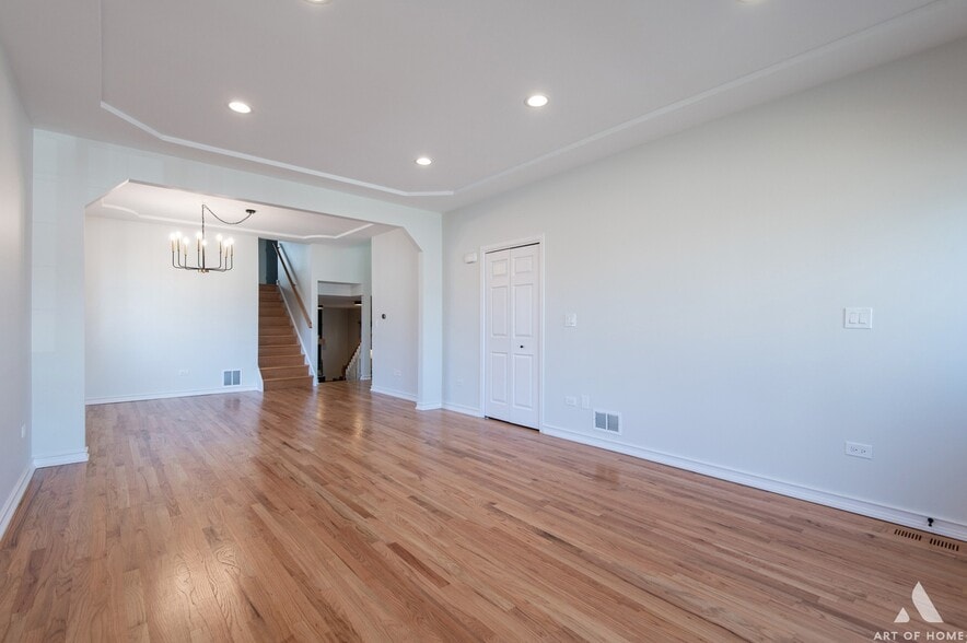 Building Photo - 6049 W 99th St