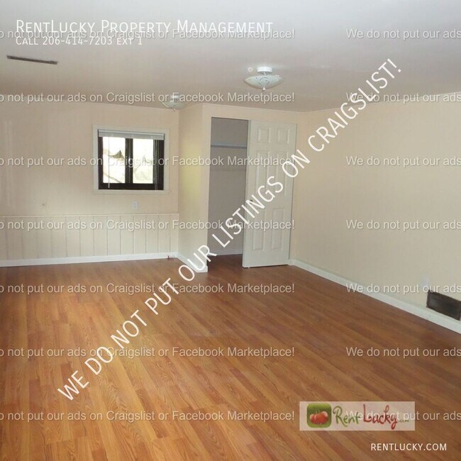 Building Photo - 1700 S 220th St