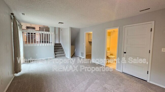 Building Photo - 6371 Galway Dr
