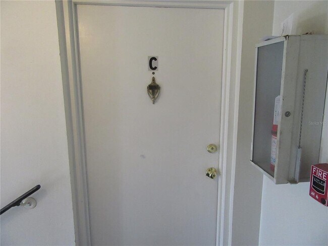 Building Photo - 1143 85th Terrace N