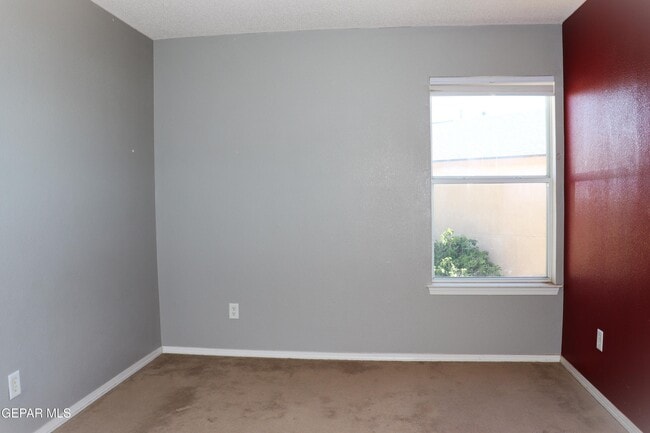 Building Photo - 3329 Tierra Sara Ln