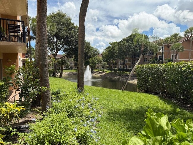 Building Photo - 8781 Wiles Rd