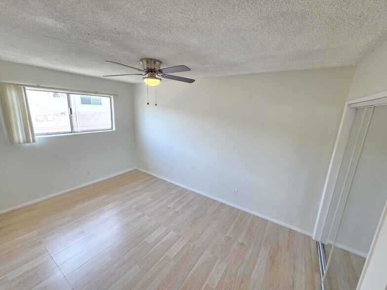 Building Photo - 4660 Kester Ave