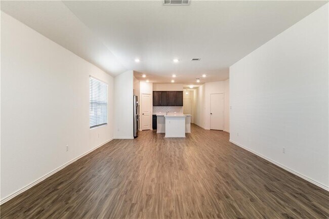 Building Photo - 6412 Turin Ln