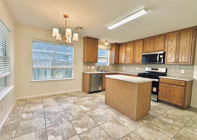 Building Photo - 5906 Llano Creek Dr