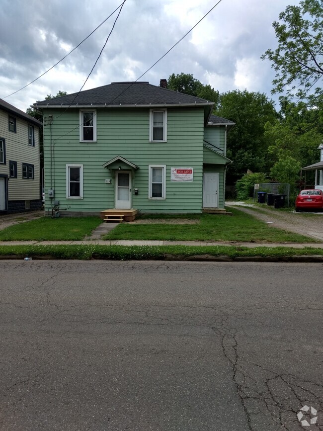 Building Photo - 294 E Thornton St