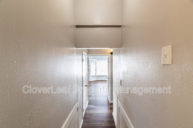 Building Photo - 5102 Staplehurst St
