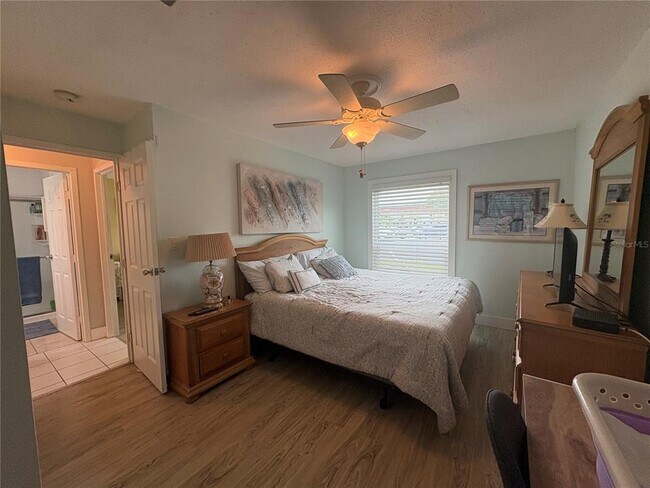 Building Photo - 2700 Bayshore Blvd