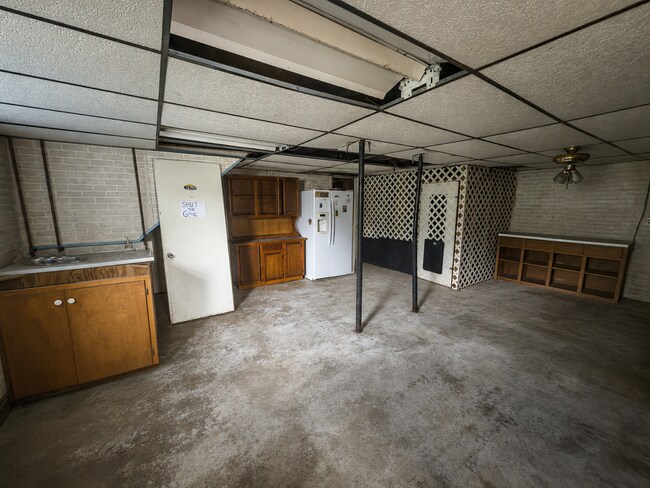 Building Photo - 161 Pentagon Cir