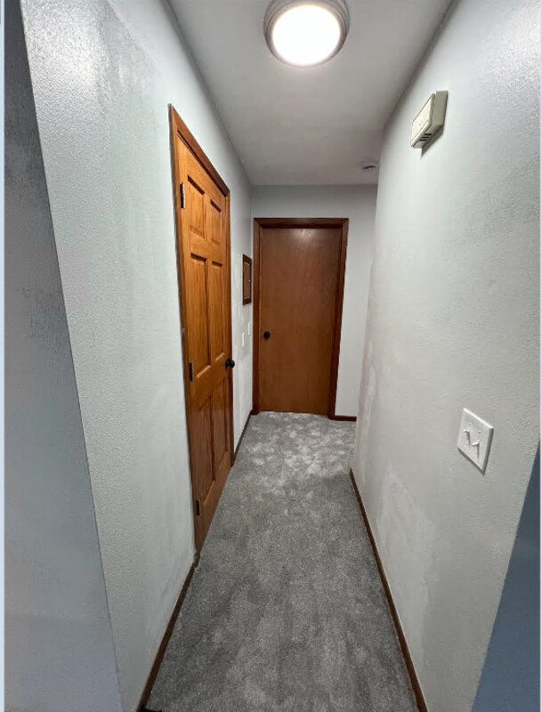 Building Photo - 2 S Wickham Ct