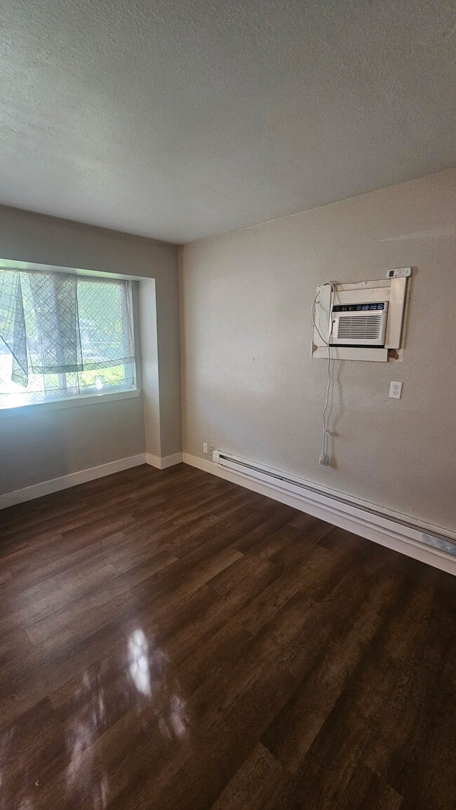 Building Photo - 751 NW 3rd St