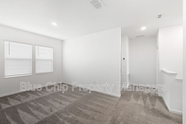 Building Photo - 2066 Shaggy Fisher Dr