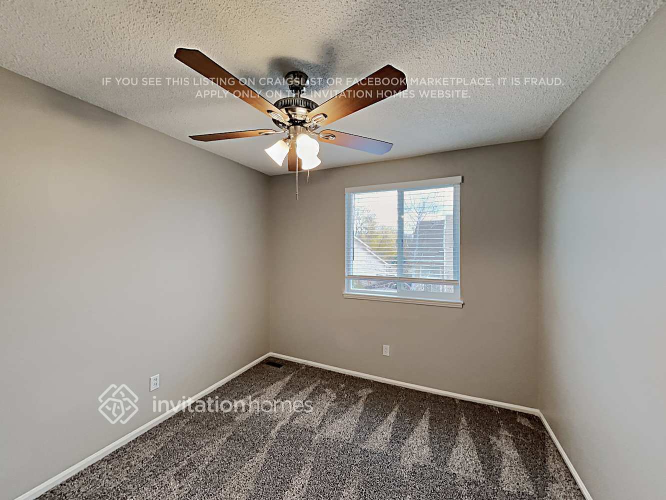 Building Photo - 12032 Monaco Dr
