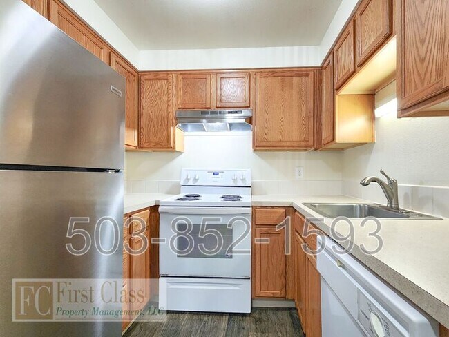 Building Photo - 10058 SW Garrett St