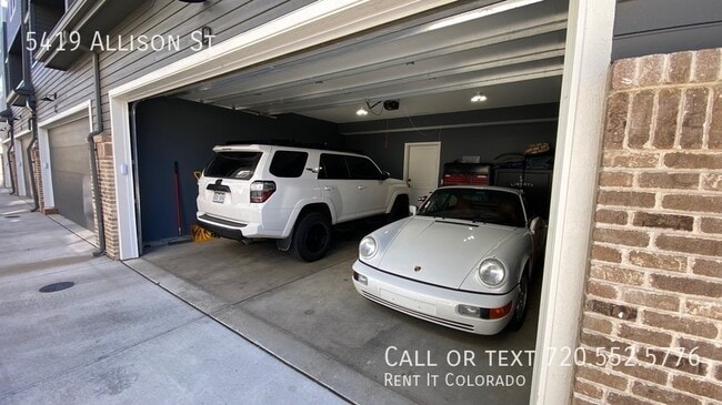 Building Photo - 5419 Allison St