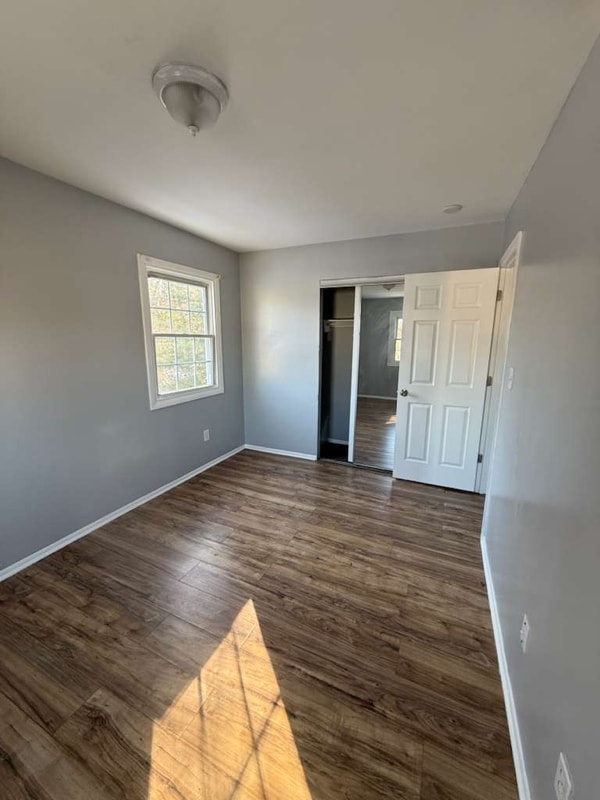 Building Photo - 1439 Charlestown Dr