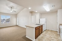 Building Photo - Silvercrest