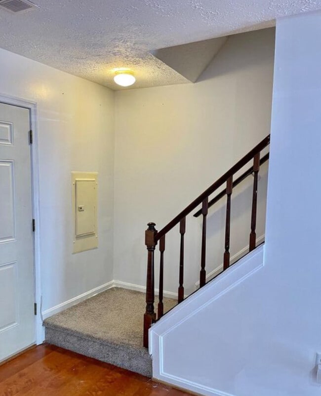 Building Photo - 6141 Sea Lion Pl