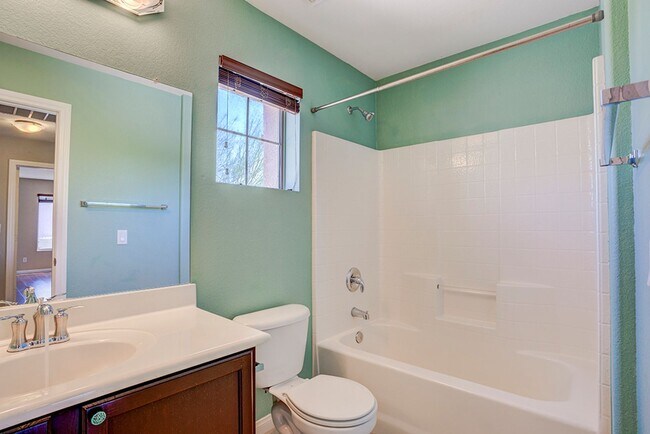 Building Photo - Status: Accepting Applications