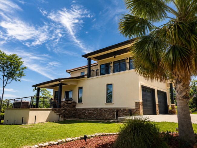 Building Photo - WELCOME TO LAKE MURRAY'S PARADISE