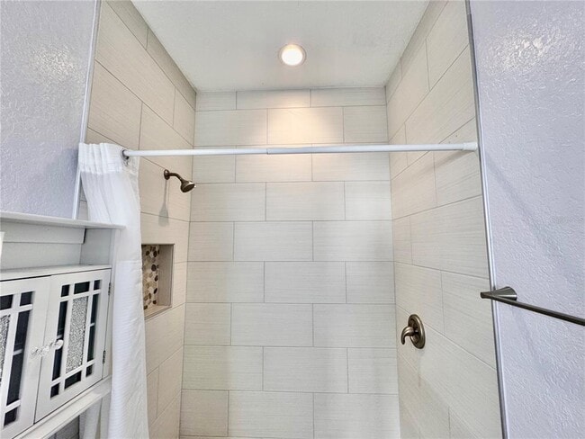 Building Photo - 27130 Firebush Dr
