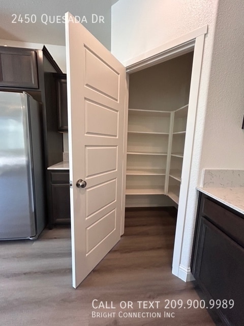 Building Photo - 2450 Quesada Dr