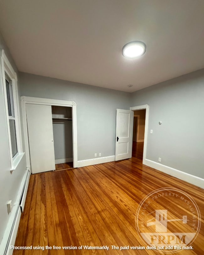 Building Photo - 318 Wood St