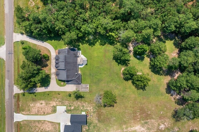 Building Photo - 232 County Rd 633