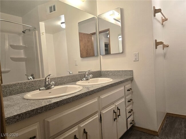 Building Photo - 5602 W Lake Mead Blvd