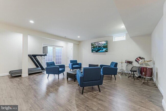 Building Photo - 22507 Bowens Wharf Pl