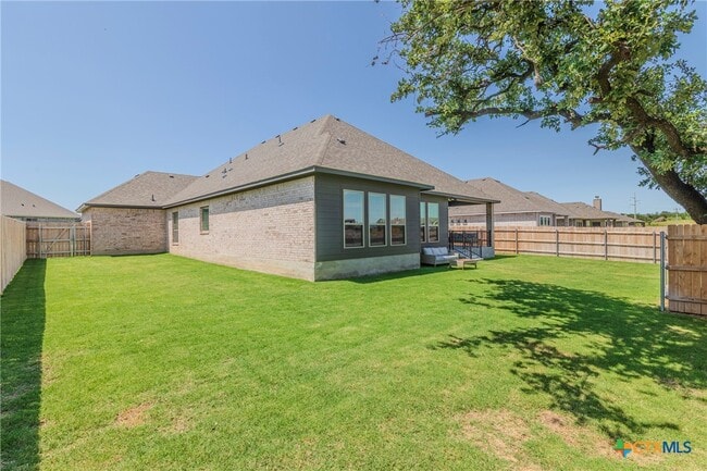 Building Photo - 711 Saddlehorn Dr