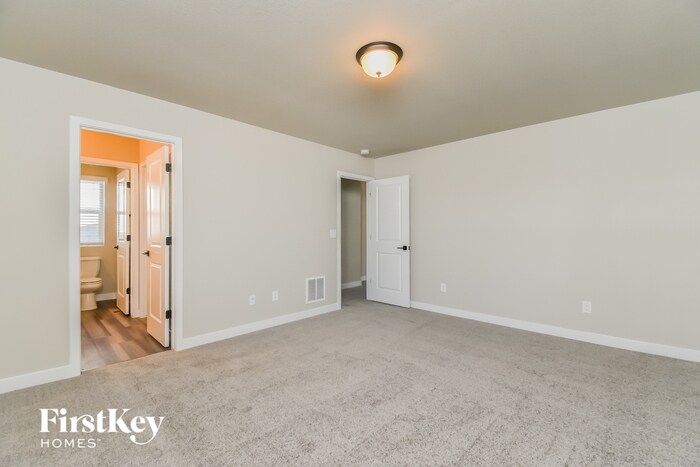 Building Photo - 11163 Murrelet Dr