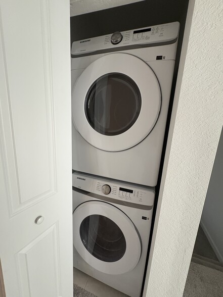 Building Photo - 27700 SW 156th Ct