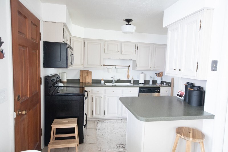 Building Photo - 4019 S Olympic Way