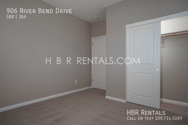 Building Photo - 906 River Bend Dr