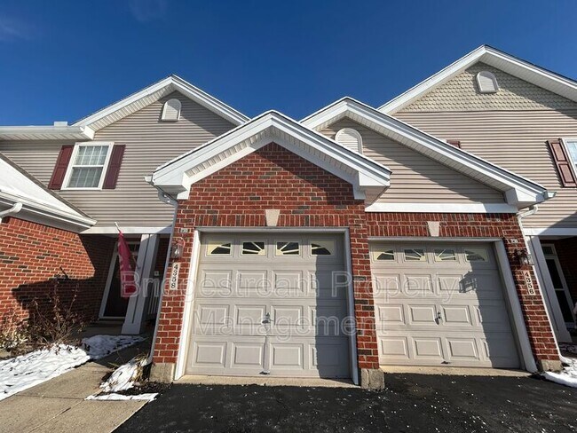 Primary Photo - 4358 Straight Arrow Rd