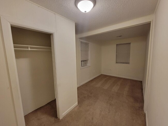 Building Photo - 5116 Twitty St