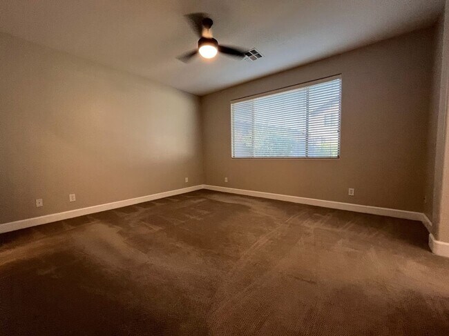 Building Photo - Cozy Cul De Sac house FOR RENT in a GREAT location