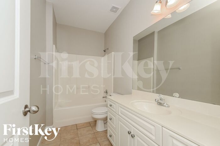 Building Photo - 4463 Sierra Ln