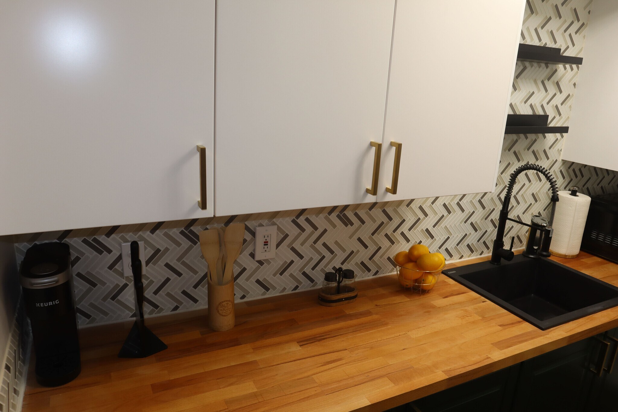 Building Photo - 438 N Center St